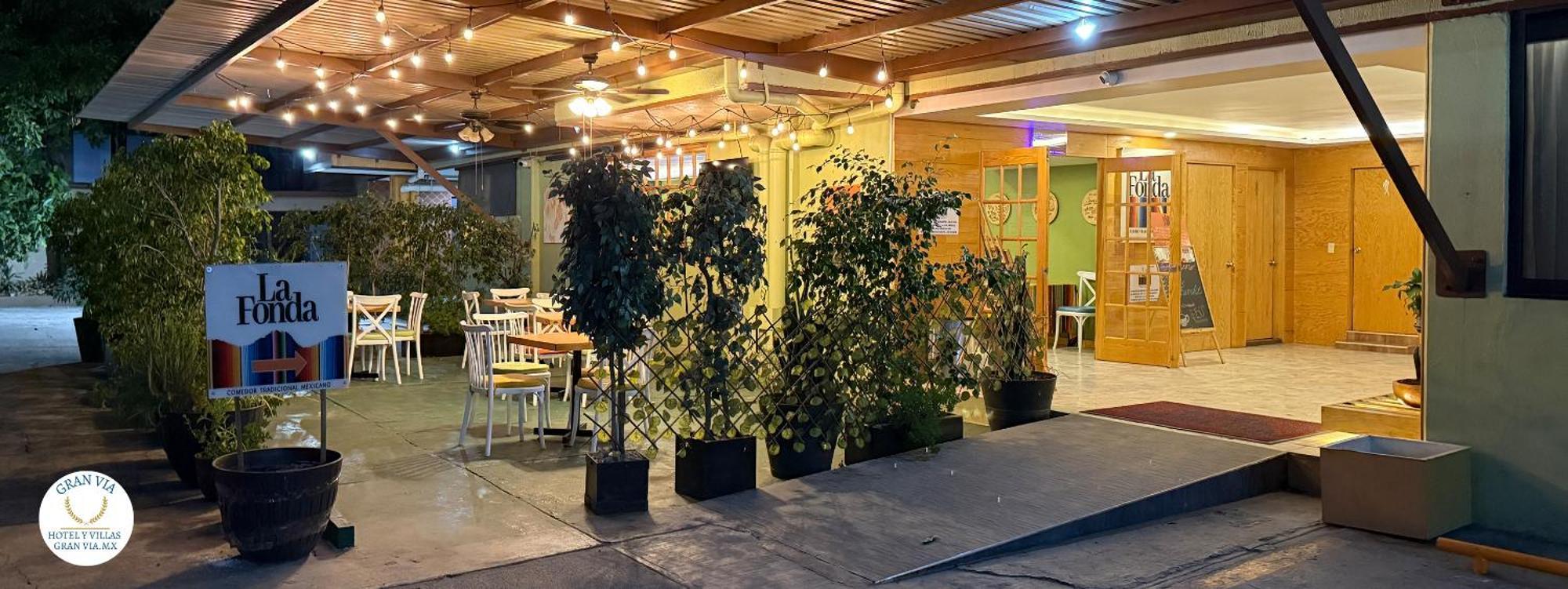 Hotel Y Villas Gran Via مدينة مكسيكو المظهر الخارجي الصورة